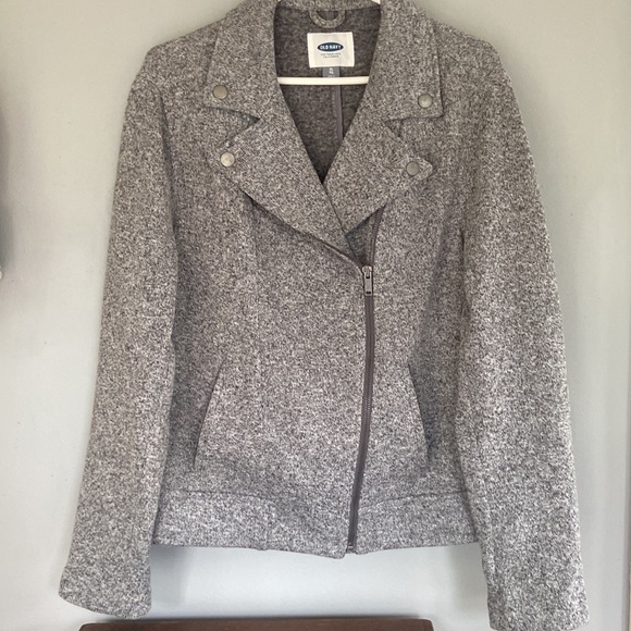 Grey Jacket - Picture 3 of 8